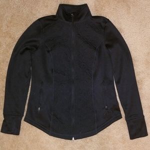 Active wear long sleeve jacket